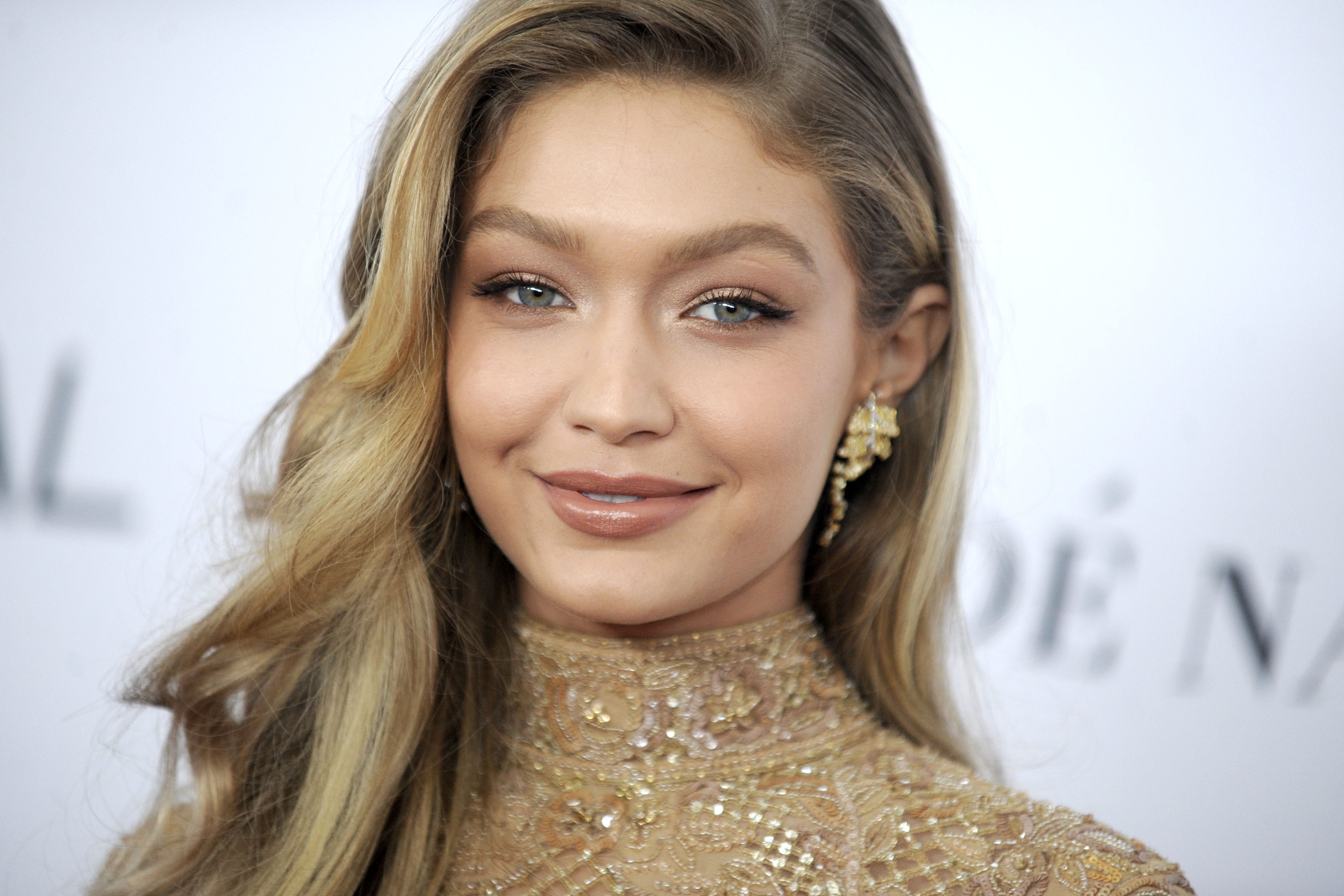 Gigi Hadid Admits She Feared Shed Be A Bad Mom 