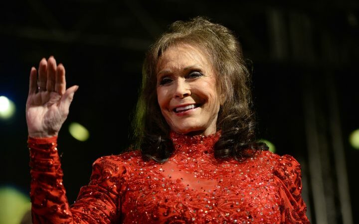 Loretta Lynn receives 90th birthday wishes from country music greats Garth Brooks, Dolly Parton and more