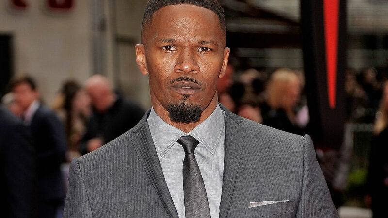 Jamie Foxx say heart is ‘shattered into a million pieces’ after death of sister
