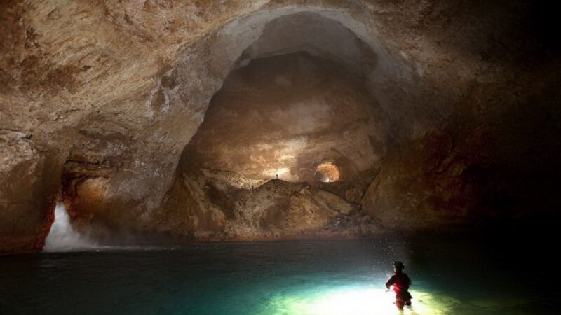 The Top 7 Most Beautiful Caves in the World