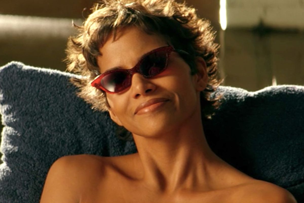 Halle Berry Nude in ‘Swordfish’