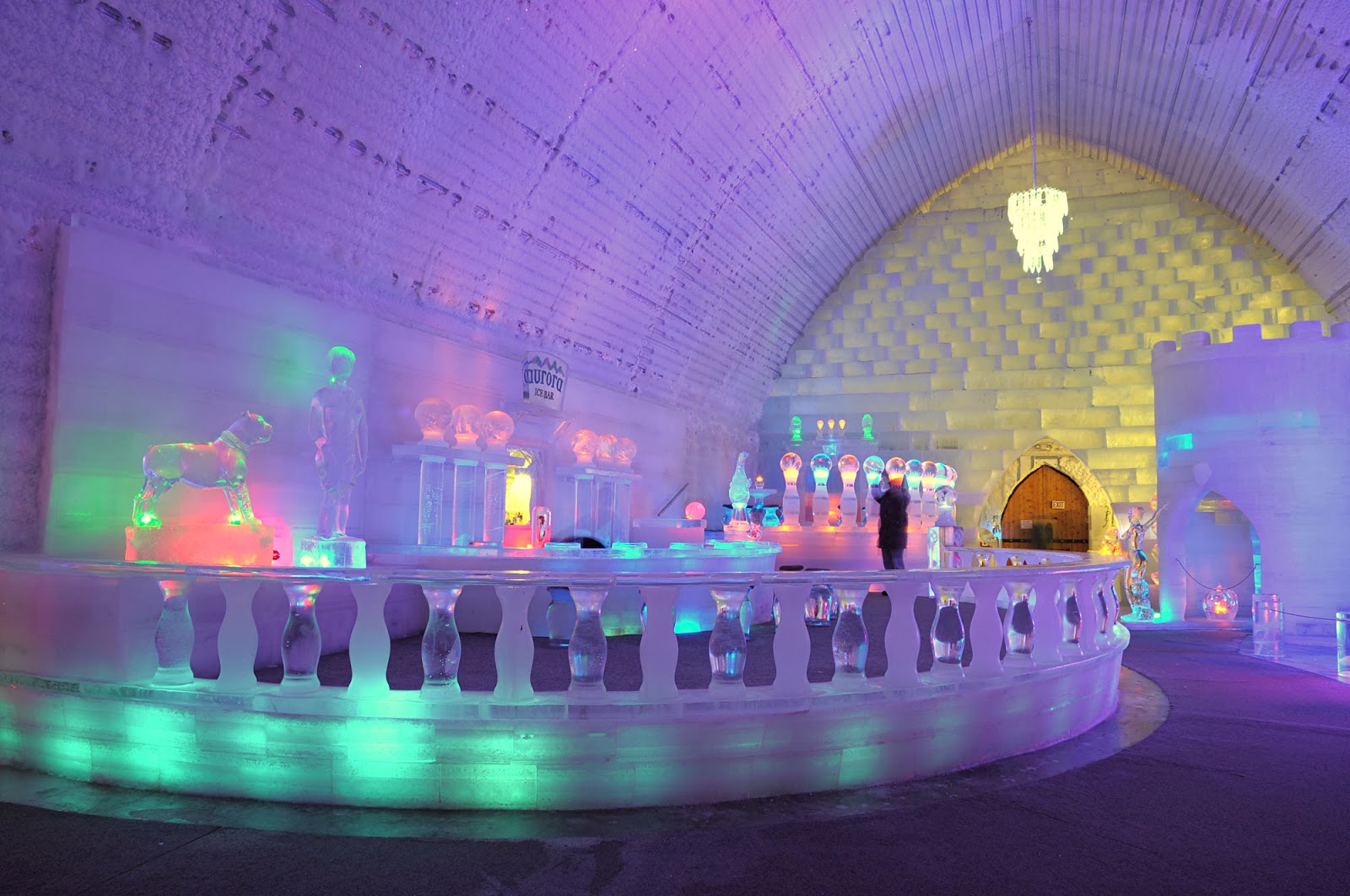 Hotel de Glace – Quebec, Canada