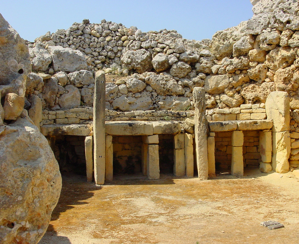 Ġgantija, Malta – around 3700 BC